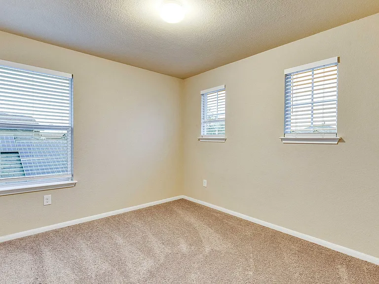 14910 Jolynn St — Photo 18