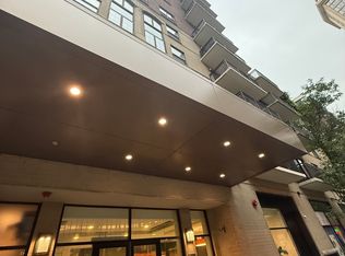 41 E 8th St APT 3006, Chicago, IL 60605