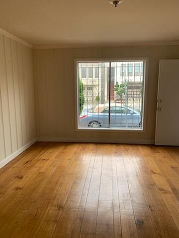 1st image of 1515 29th Ave