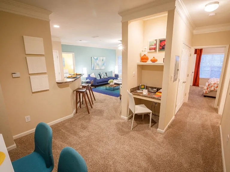 Classic Apartment Home