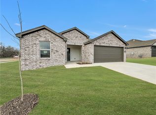 414 W Branta St, Farmington, AR 72730