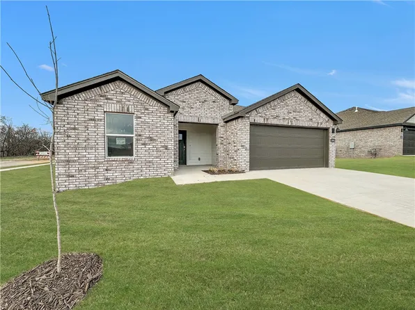 3880 Aryana Ave, Springdale, AR 72764