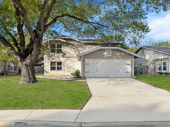 3235 Tavern Oaks, San Antonio, TX 78247