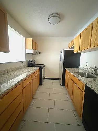 108 Union St #111 Photo 1