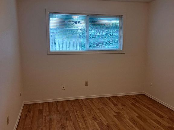 5th image of 6304-6320 NE 4th Ave #6309