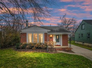 3036 Oakshire Ave, Berkley, MI 48072
