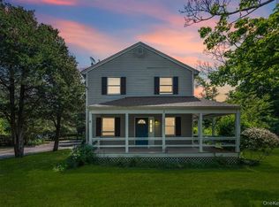 4 Cooks Ln, Westhampton, NY 11977