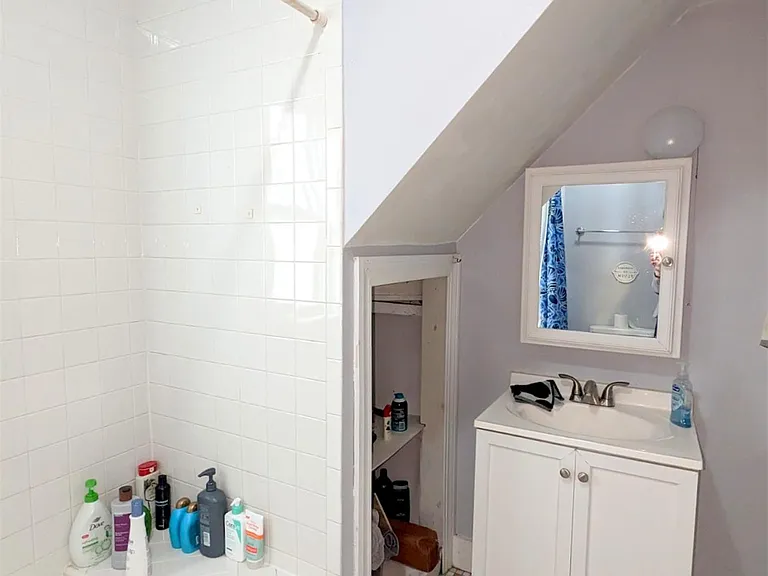 345 Highland Ave #2 — Photo 18