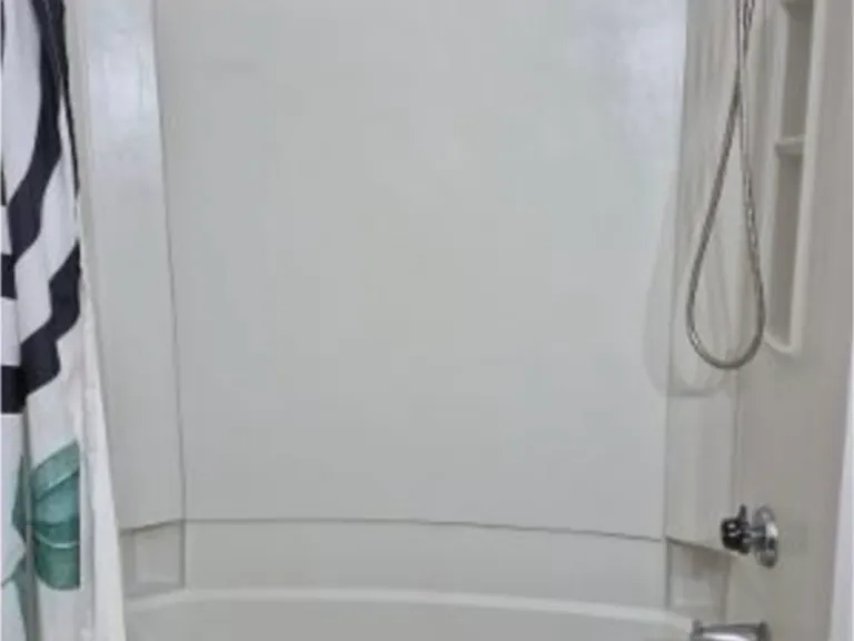 7415 Ashbury Ct — Photo 3