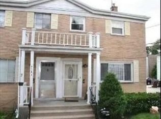 9118 Skokie Blvd, Skokie, IL 60077