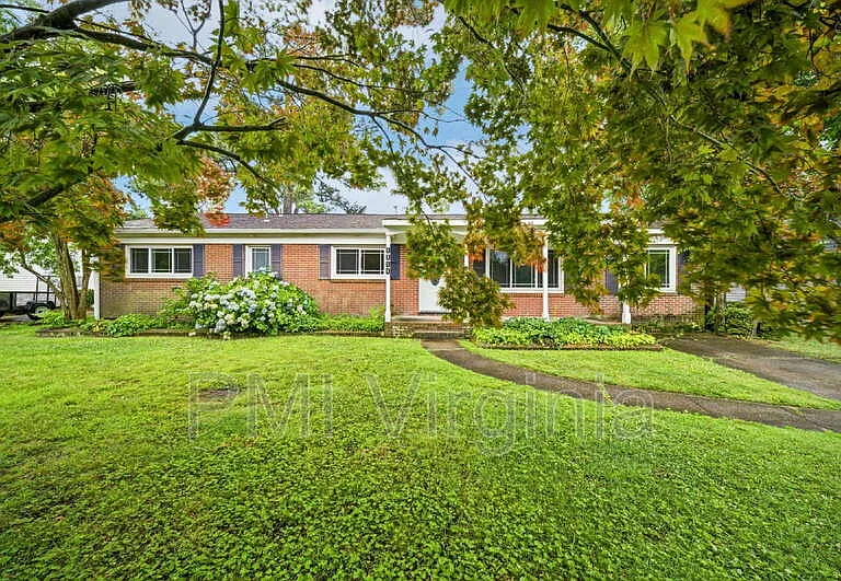 5389 Susquehanna Dr — Photo 4