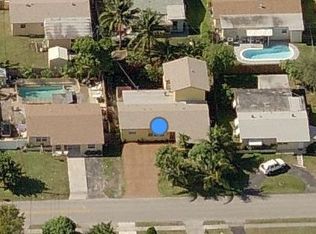 2430 Jamaica Dr, Miramar, FL 33023