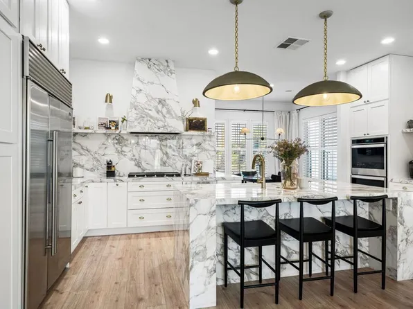 33 Calle La Reina, Rancho Mirage, CA 92270