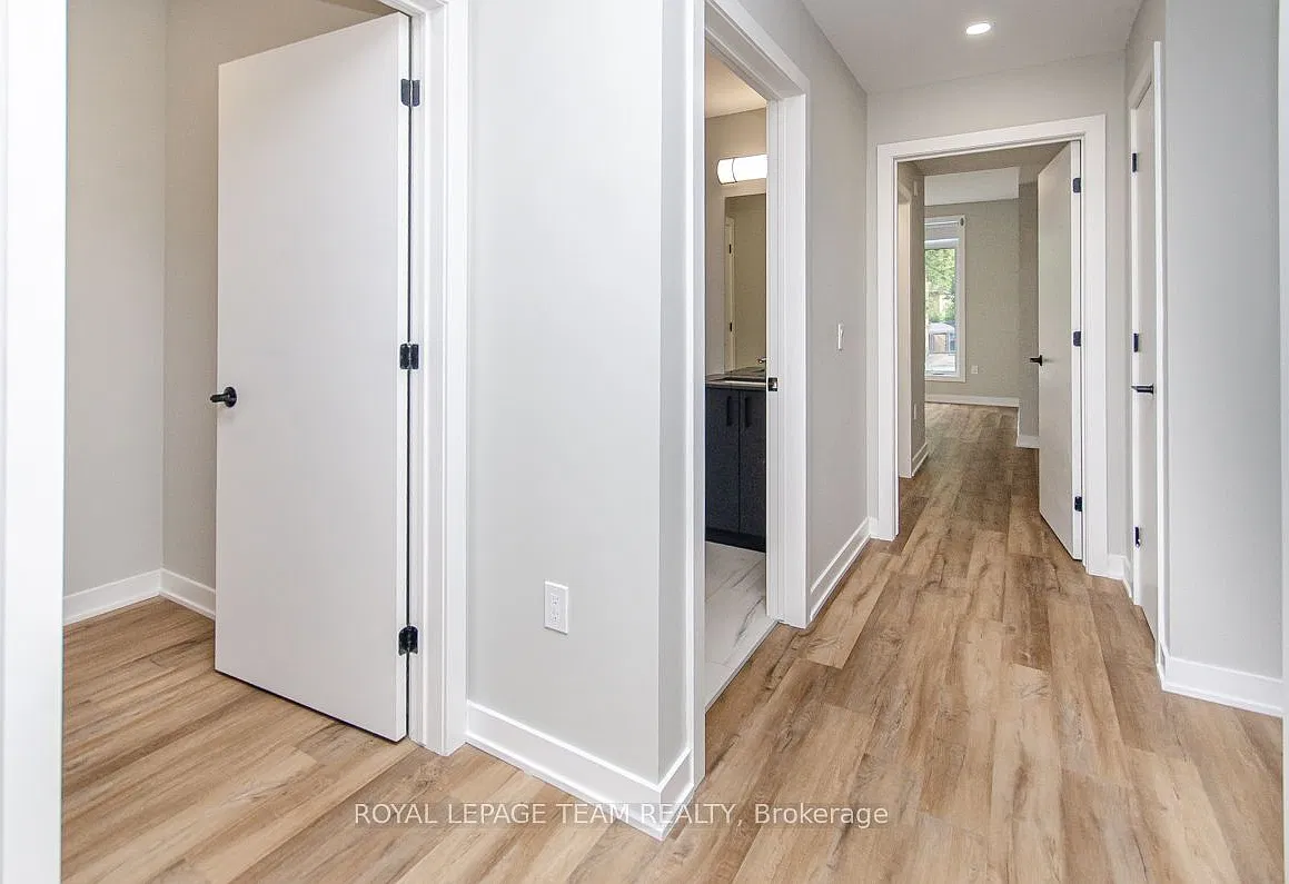 2 bed, $2,400 — Photo 3