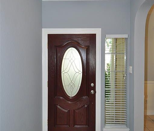 3rd image of 1127 Lexington Green Dr
