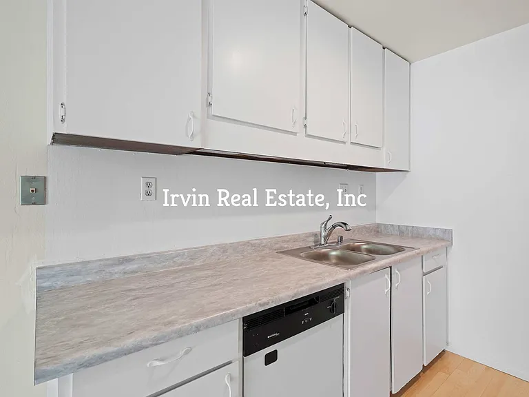 2728 Oak Rd #150 — Photo 6