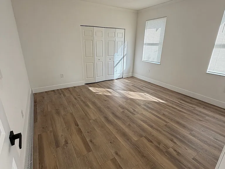 106 E Adalee St #1 — Photo 6