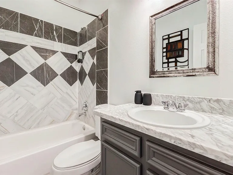 10905 Shady Ln #A-A-A — Photo 15