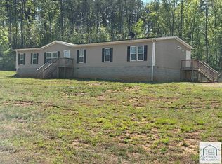 3171 Greenhill Dr, Martinsville, VA 24112