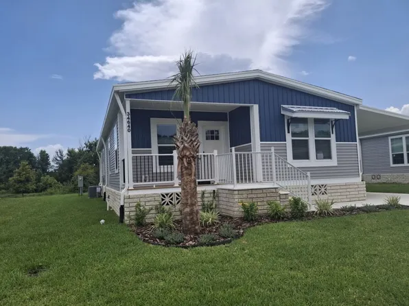34593 Robins Song Rd #851, Zephyrhills, FL 33541