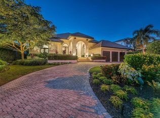 4217 Crayton Rd, Naples, FL 34103