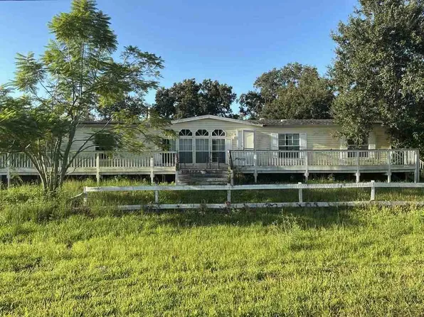 5981 Galambos St, North Port, FL 34291
