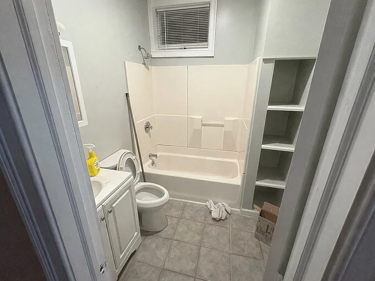 154 Lloyd St #1 — Photo 6