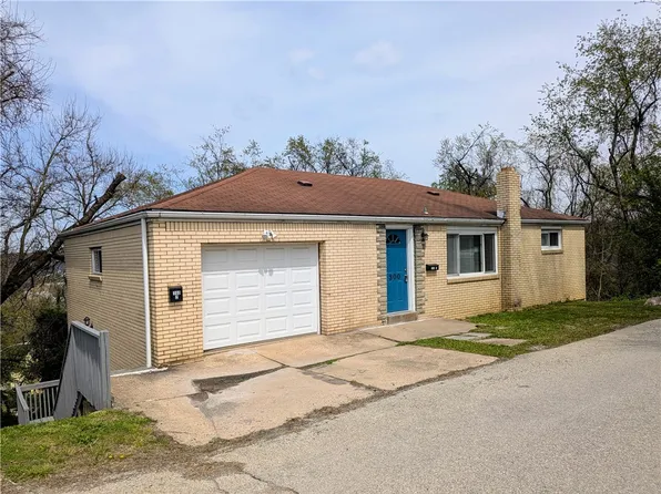300 Thompson Ave, Clairton, PA 15025