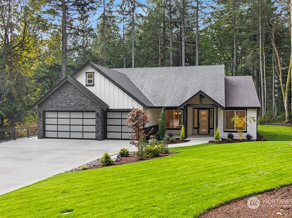 3722 114th Street NW, Gig Harbor, WA 98332