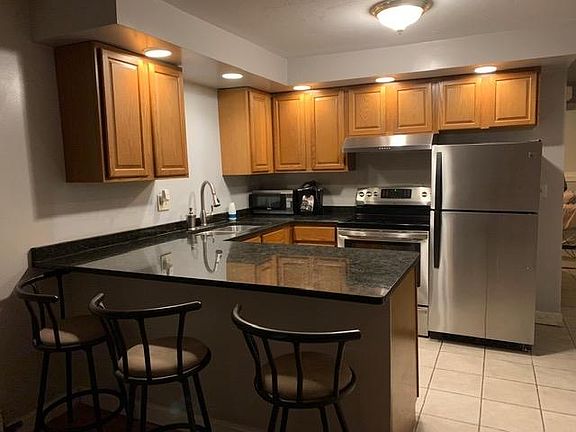 5th image of 20 Hurdis St APT 14