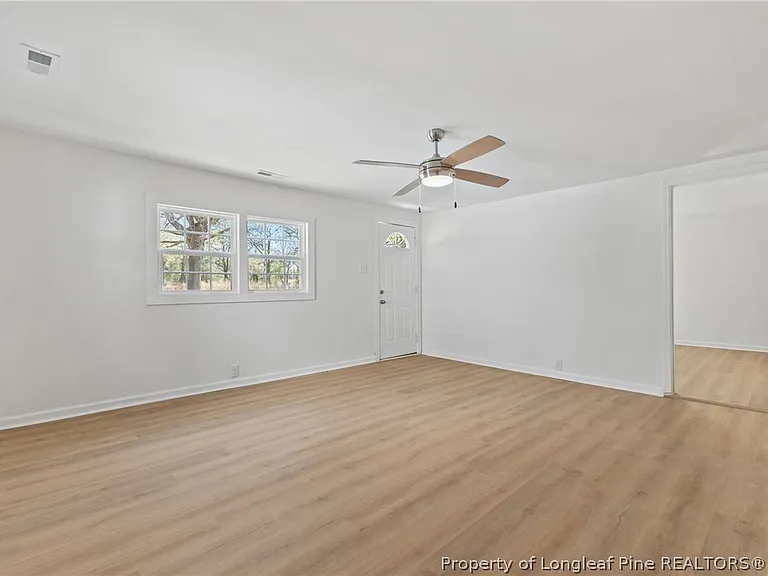 5109 Higgins St — Photo 14