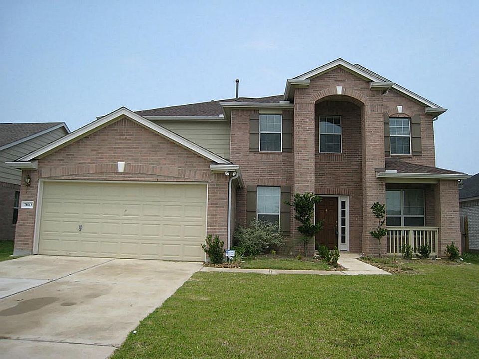 1st image of 7610 Crestbrook Manor Ln