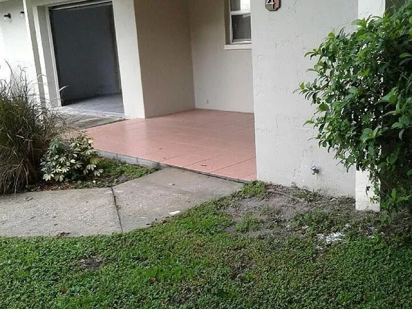 724 Mikasuki Dr, Lakeland, FL 33813