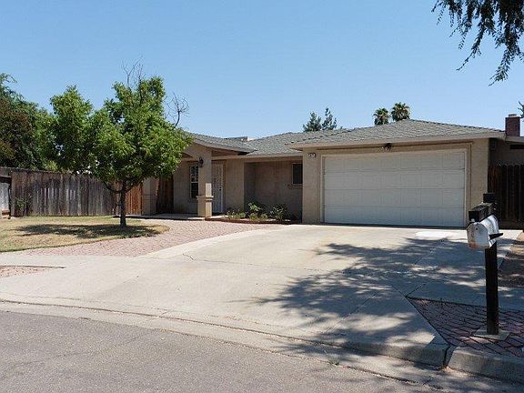 4th image of 5875 E Saginaw Way