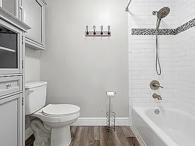 2 bed, 1042 sqft, $1,275 — Photo 3