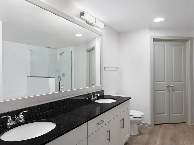 Terra Apartments — Photo 44
