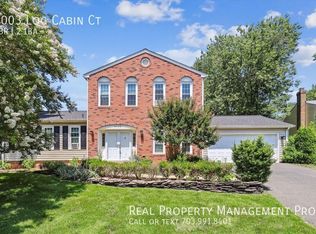8003 Log Cabin Ct, Springfield, VA 22153