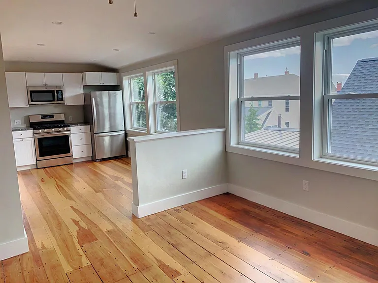 23 Vesper St #3 — Photo 2