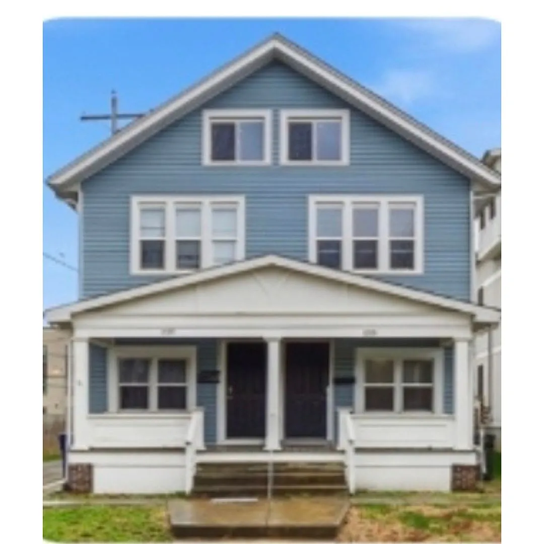 Building Photo - 1555 E Rich St #1555