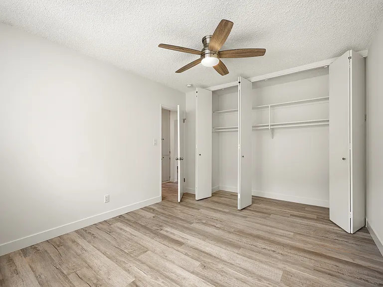 1416 Amherst Ave #6 — Photo 14
