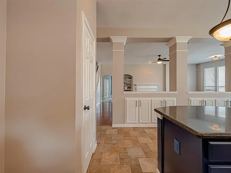 7214 Glenwick Ct — Photo 16
