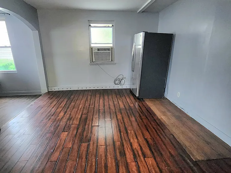 66 Vincent St #1 — Photo 4