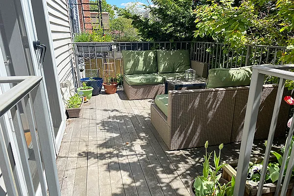 Sold by Corcoran | media 8