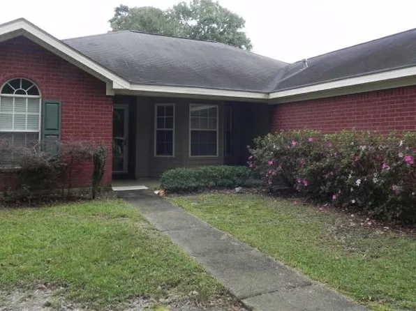 2865 Barlett Dr, Mobile, AL 36608