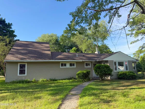 20 Robert Drive, Albany, NY 12205