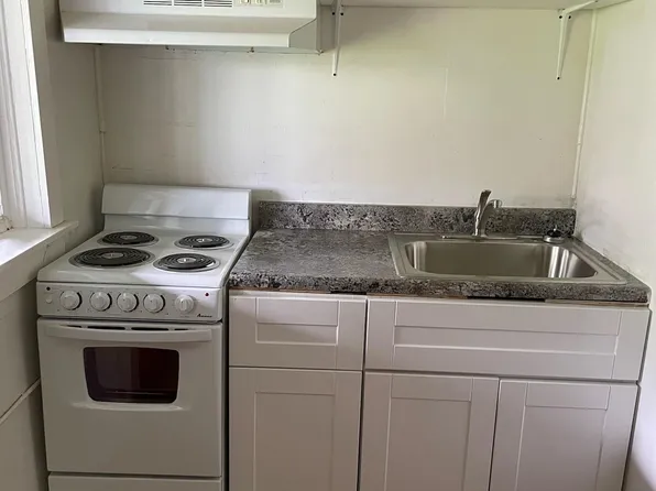 1657 Southwest Blvd #3, Coos Bay, OR 97420