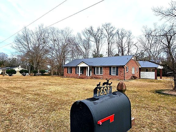 2nd image of 1231 Cherokee Dr