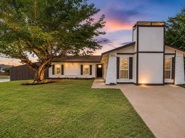 5202 Chestnut Pl, Garland, TX 75043