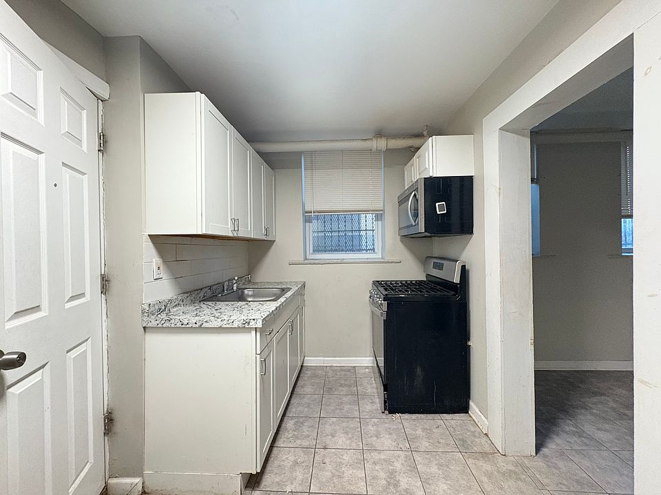 1st image of 9 Bentley Ave #B