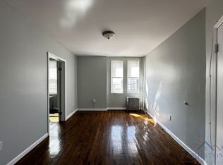 316 Paterson Plank Rd #3B, Union City, NJ 07087